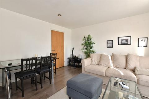 Glandford Way, Chadwell Heath... 2 bed flat for sale