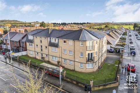 Leinster Court, New North Road, Hainault 1 bed apartment for sale