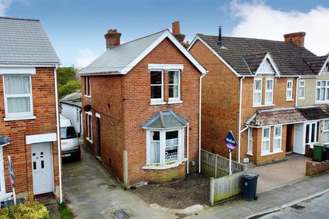 Watchetts Road, Surrey GU15 2 bed house for sale