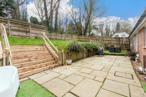 Meadow Lane, Culverstone, Meopham, Kent 4 bed detached house for sale