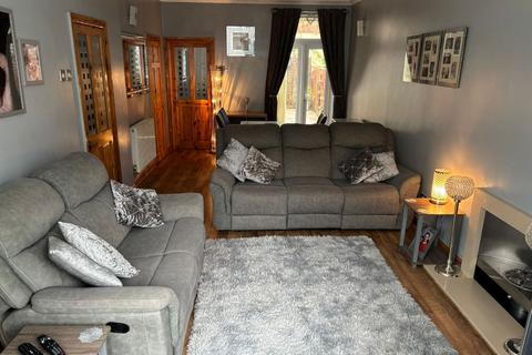Gladstone Street, Abertillery. NP131NE 3 bed terraced house for sale