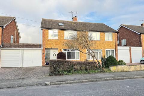 West View Road, Leamington Spa 4 bed semi