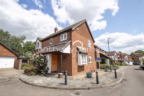 Peters Close, Welling DA16 4 bed detached house for sale
