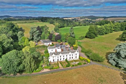 Peamore House, Alphington, Exeter... 7 bed semi