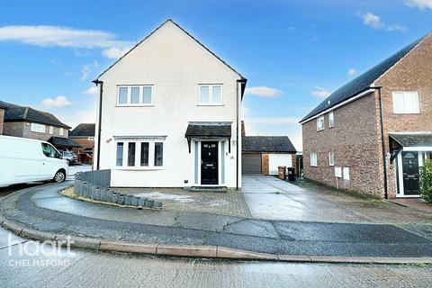 Dunmore Road, Chelmsford 4 bed detached house for sale