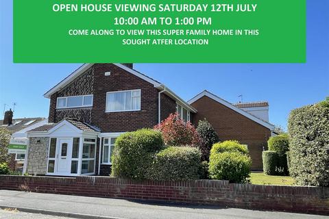 Lyndon Grove, East Boldon 5 bed detached house for sale