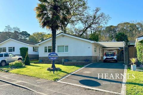 Broadwater Avenue, Lilliput, Poole, BH14 2 bed bungalow for sale
