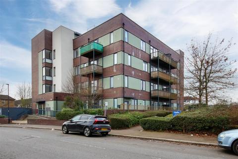 Eaton Road, Enfield 2 bed apartment for sale