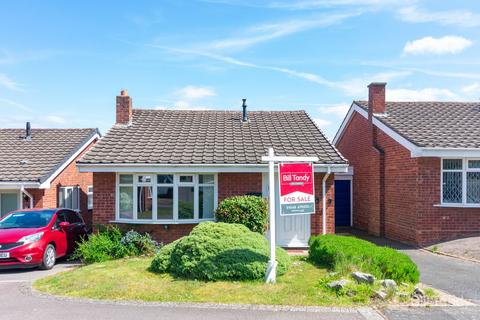 Gorstey Lea, Burntwood, WS7 2 bed bungalow for sale