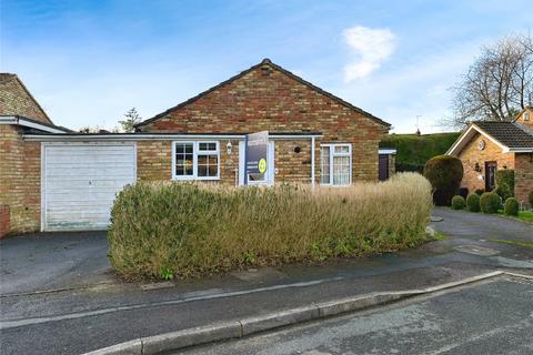 Cranmer Close, Tilehurst, Reading 2 bed bungalow for sale