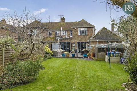 Croft Avenue, Brighton BN42 6 bed semi