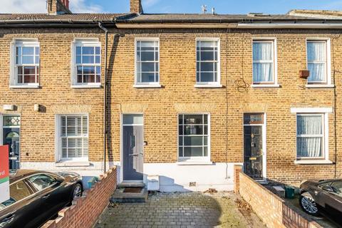 Maple Road, Penge 2 bed terraced house for sale