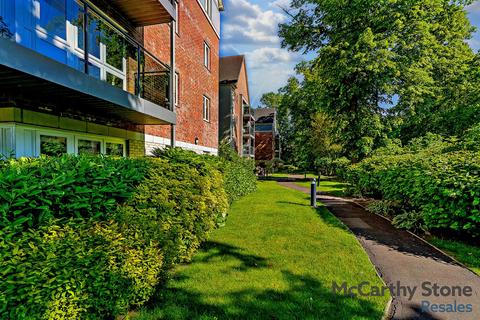 Park View Road, Prestwich, Manchester 1 bed apartment for sale