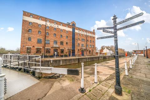 Severn Road, Gloucestershire GL1 1 bed apartment for sale