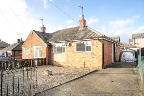 Knox Drive, Harrogate, HG1 2 bed semi