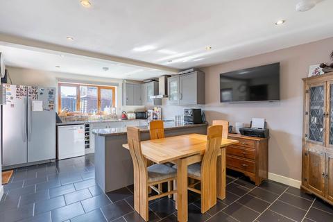 The Buckleys, Alvechurch, B48 7NF 3 bed detached house for sale
