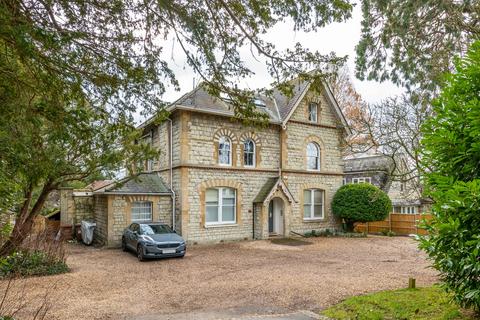 Alders Road, Alders House, RH2 1 bed apartment for sale