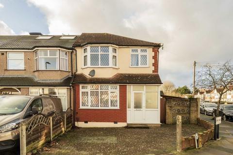 Rhyl Road, Greenford UB6 3 bed end of terrace house for sale