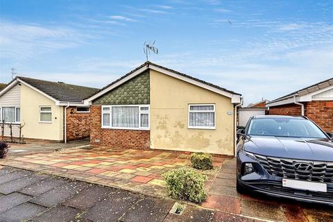 Middleton Drive, Eastbourne 2 bed detached bungalow for sale