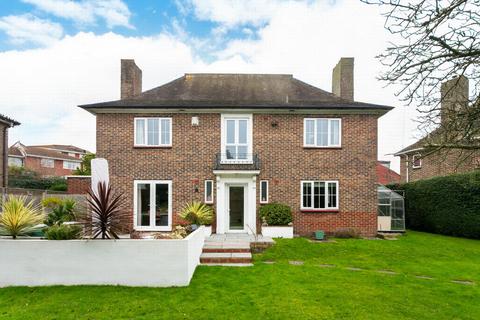Barrack Hill, Hythe, CT21 4 bed detached house for sale