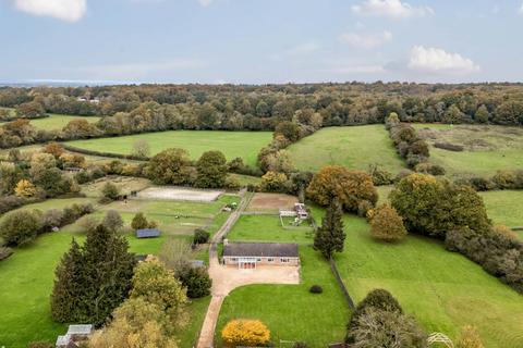 Wokingham Outskirts, With Barns &... 3 bed detached house for sale