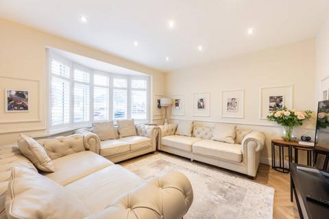 Beverley Gardens, Wembley Park... 3 bed semi