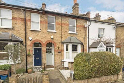 St. Margarets Grove, St Margarets TW1 4 bed house for sale