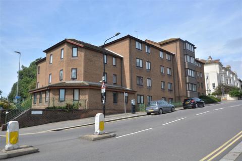 Holmesdale Gardens, Hastings 2 bed retirement property for sale
