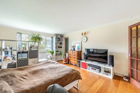 Bessborough Road, Harrow on the Hill... 2 bed flat for sale