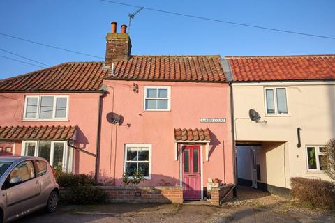 The Green, Fakenham NR21 2 bed terraced house for sale