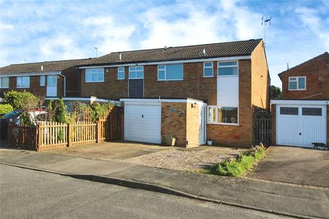 Galloway Close, Leicester LE9 3 bed semi