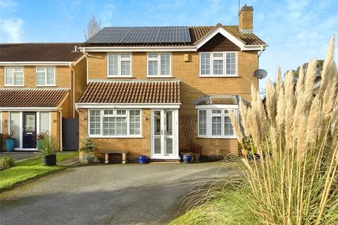 Salcombe Close, Warwickshire CV11 4 bed detached house for sale