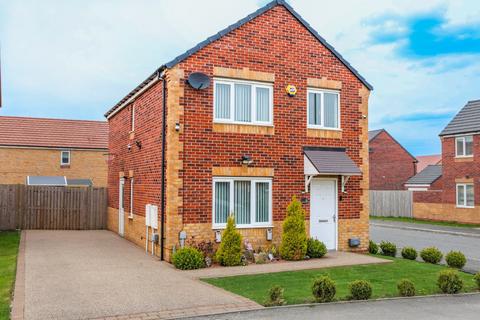 Calverley Crescent, Tyersal... 4 bed detached house for sale