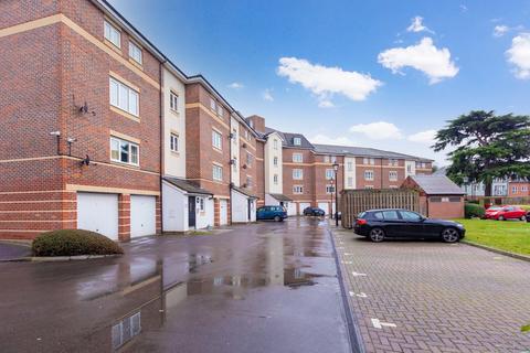 Bath Road, Slough SL1 1 bed apartment for sale