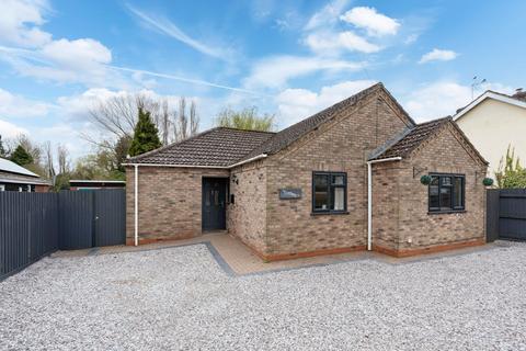 Sleaford Road, Wigtoft, Boston, PE20 3 bed detached bungalow for sale