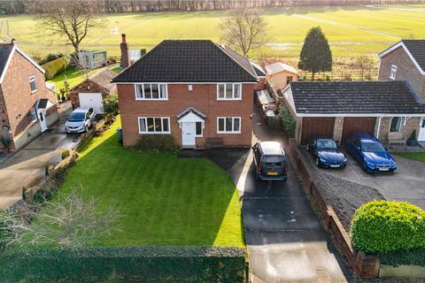 Wells Road, Healing, Grimsby... 5 bed detached house for sale