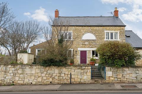 Parliament Street, Gloucestershire GL5 3 bed semi