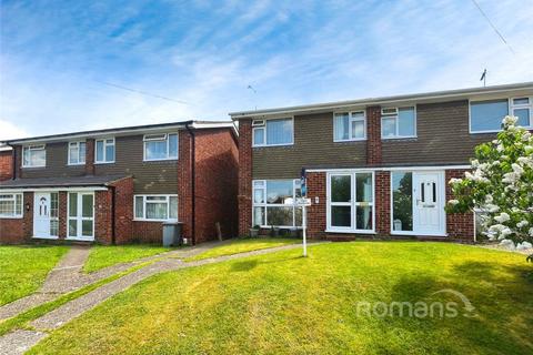 Switchback Close, Maidenhead, Berkshire 3 bed semi