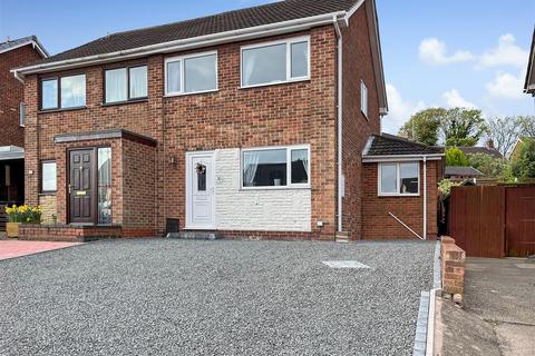 Laburnum Road, Swadlincote DE11 3 bed semi