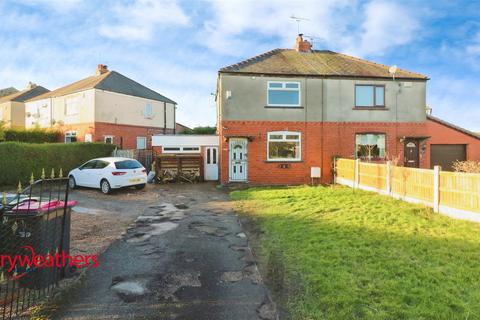 Moor Lane South, Ravenfield, Rotherham 3 bed semi