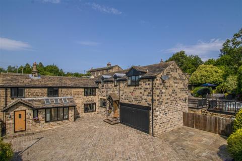 School Hill, Wakefield WF2 4 bed cottage for sale