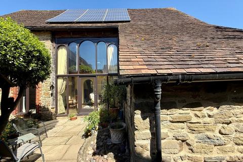 Perton, Stoke Edith, Hereford, HR1 3 bed barn conversion for sale