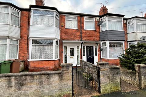 Keswick Gardens, Hull 3 bed terraced house for sale