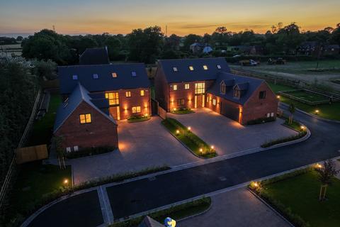 Washbrook Lane, Allesley, CV5 9RR 6 bed detached house for sale