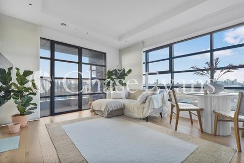 Lookout Lane, London City Island... 2 bed flat for sale