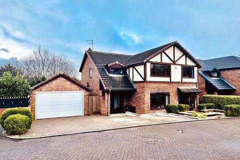 Walshaw Brook Close, Bury BL8 4 bed detached house for sale