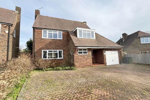 Roffrey Avenue, Hampden Park, BN22 0AE 5 bed detached house for sale