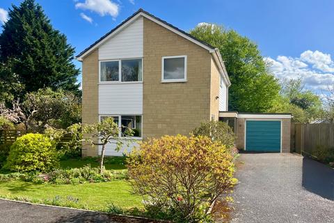 Orchard Close, Charney Bassett... 4 bed detached house for sale