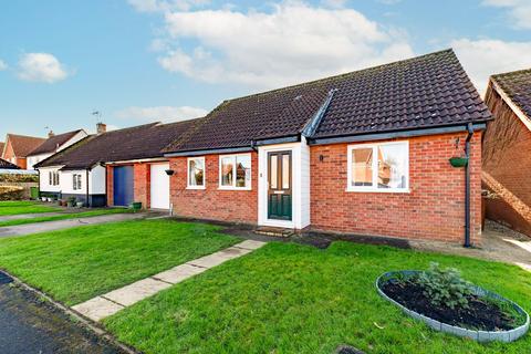 Queensway, Watton 2 bed detached bungalow for sale