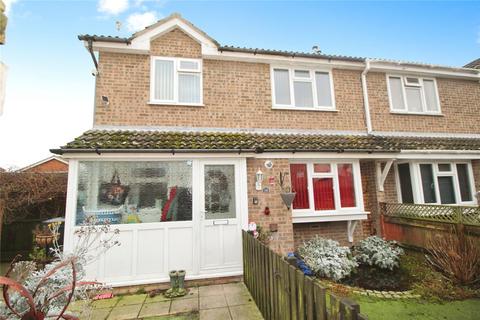 Roman Close, Kent CT14 2 bed end of terrace house for sale